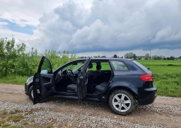 Audi A3 cena 26999 przebieg: 226000, rok produkcji 2011 z Myszków małe 56